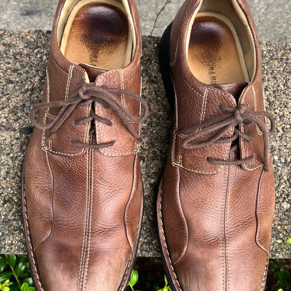 Johnston and Murphy Shuler dress shoes - Picture 2 of 5